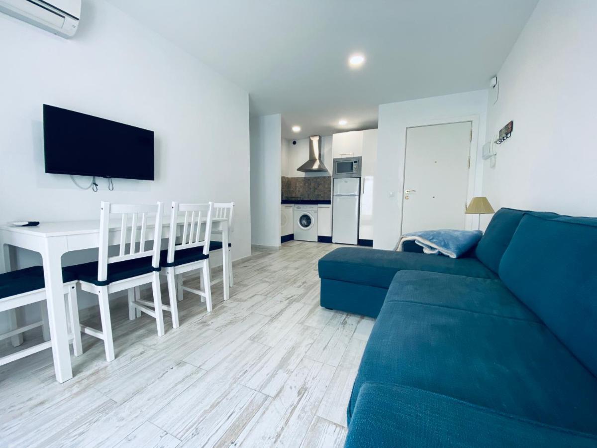 Clb F. Rubio Apartment Sevilla Bagian luar foto