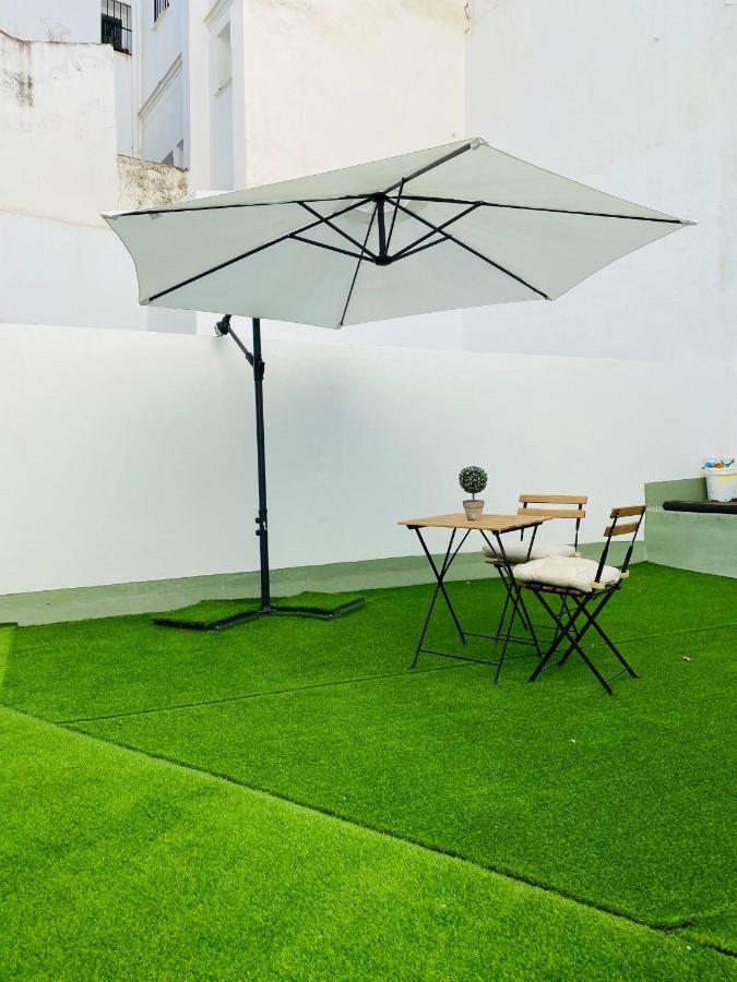 Clb F. Rubio Apartment Sevilla Bagian luar foto