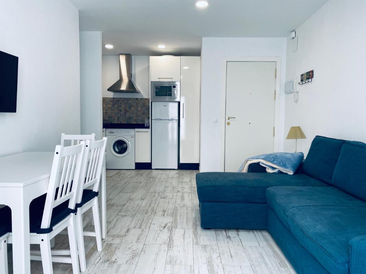 Clb F. Rubio Apartment Sevilla Bagian luar foto